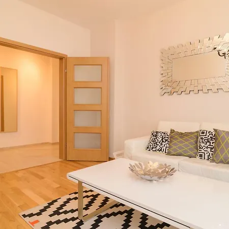 Апартамент Rise & Shine Luxury By Flat Mаnager