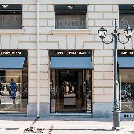 Апартамент Rise & Shine Luxury By Flat Mаnager София